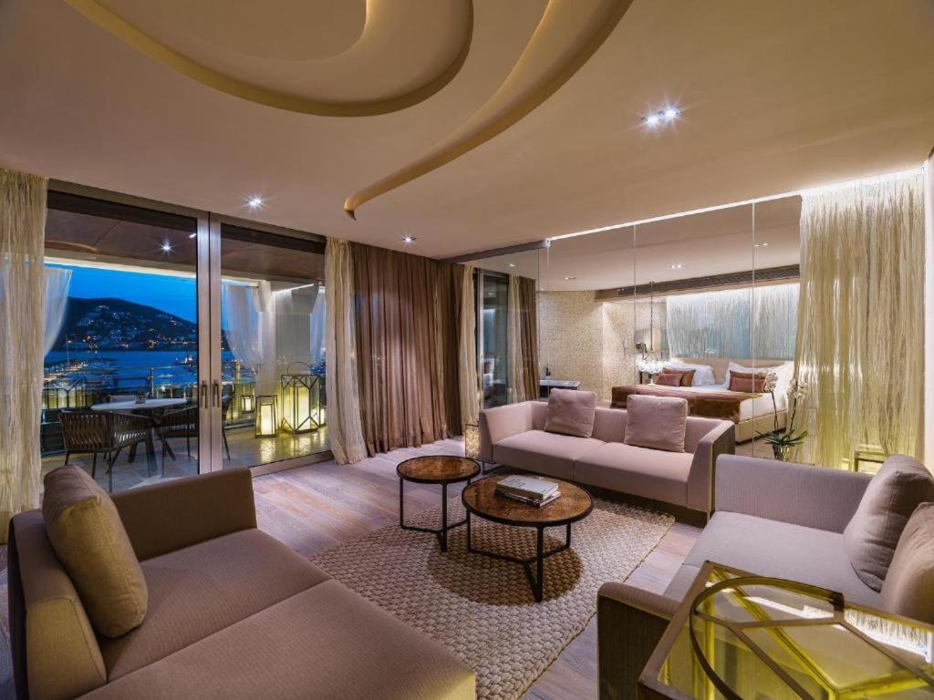 Presidential Suite Sea View & SPA access